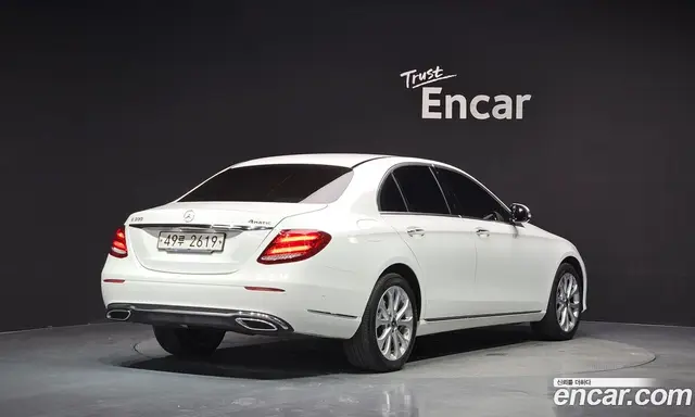 Mercedes-Benz E-Class 2017 1.9 автомат (гидро), миниатюра 2