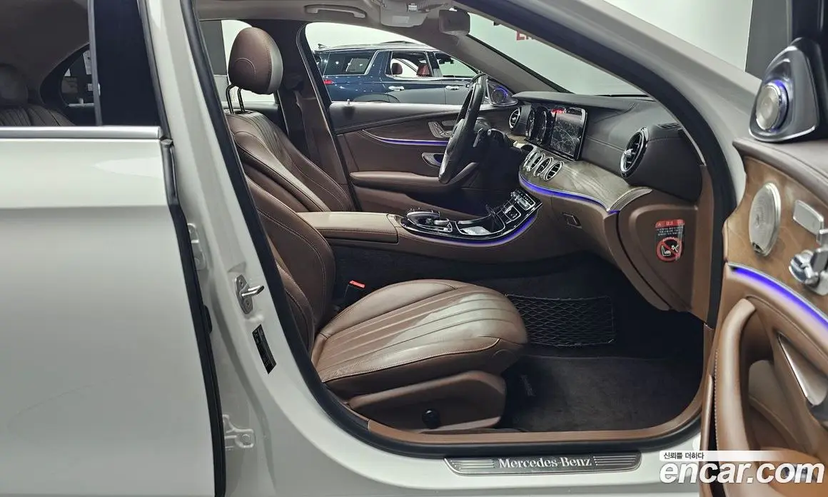 Mercedes-Benz E-Class 2017 1.9 автомат (гидро), фото 16