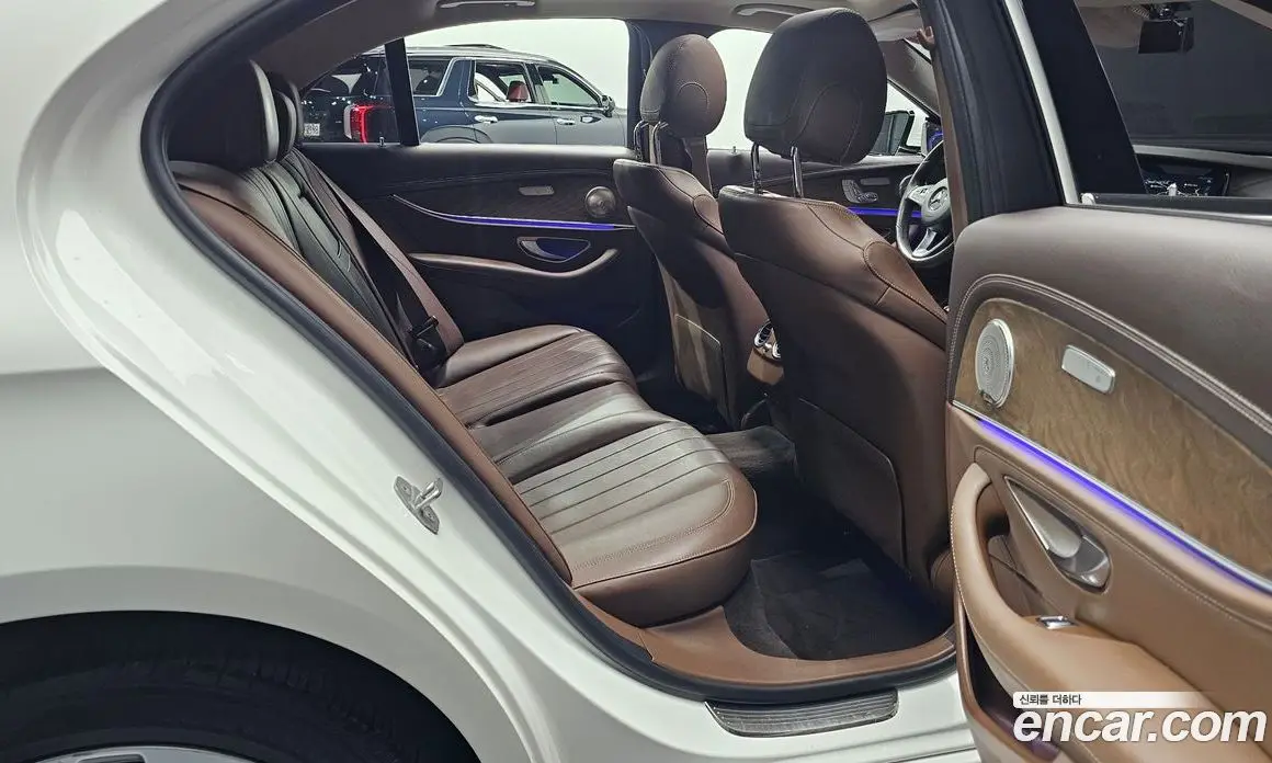 Mercedes-Benz E-Class 2017 1.9 автомат (гидро), фото 17