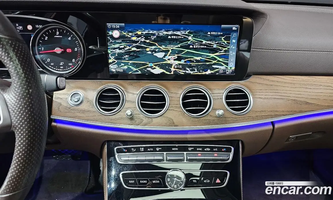 Mercedes-Benz E-Class 2017 1.9 автомат (гидро), фото 18