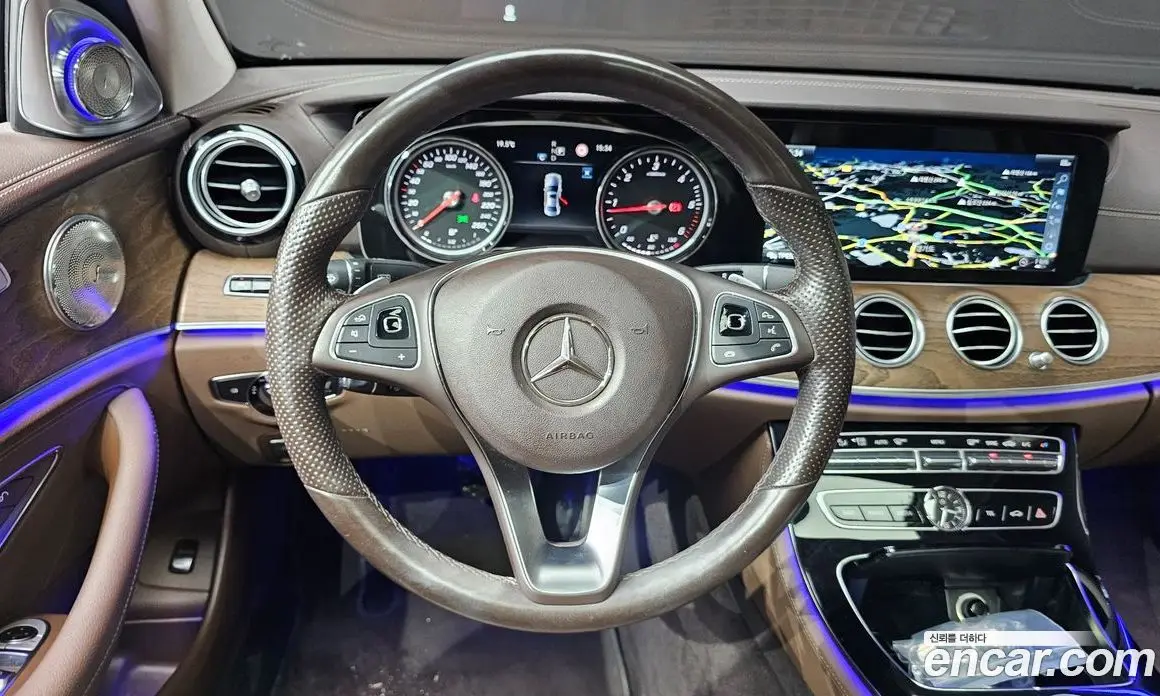 Mercedes-Benz E-Class 2017 1.9 автомат (гидро), фото 19