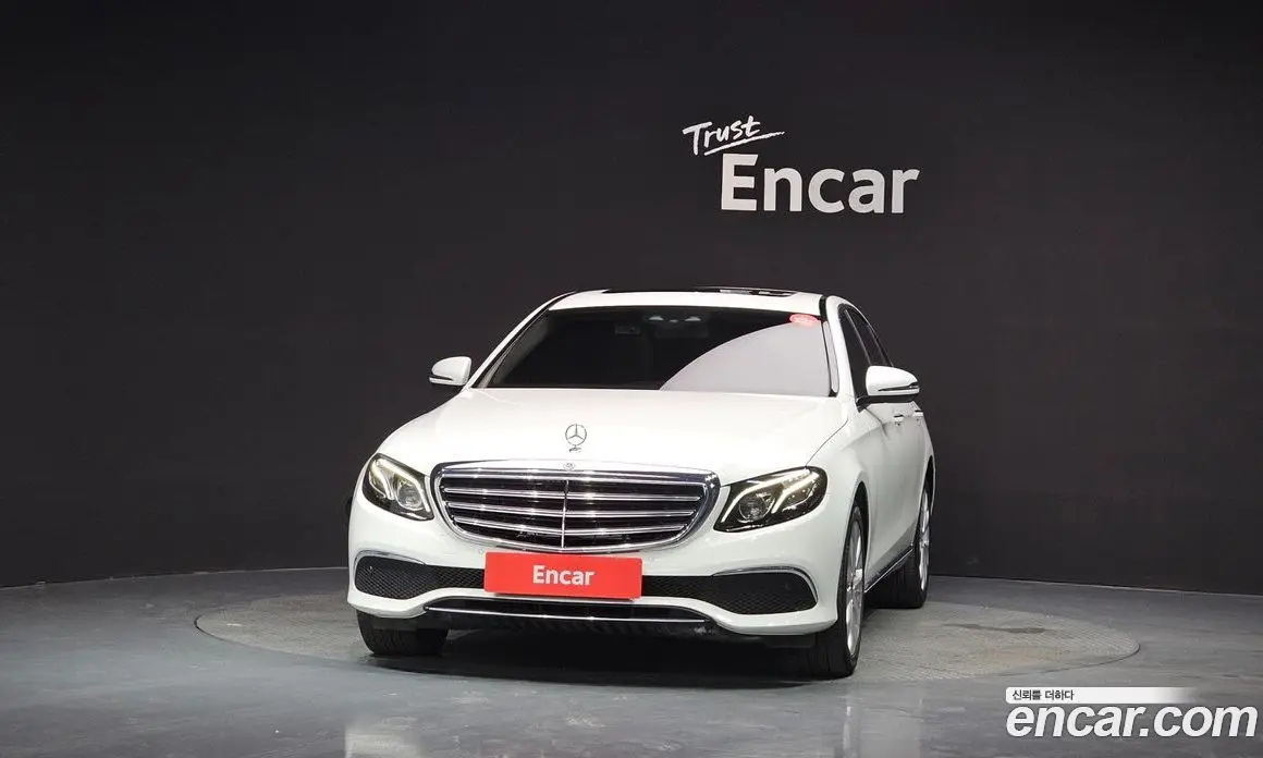 Mercedes-Benz E-Class 2017 1.9 автомат (гидро), фото 3