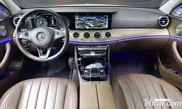 Mercedes-Benz E-Class 2017 1.9 автомат (гидро), миниатюра 10