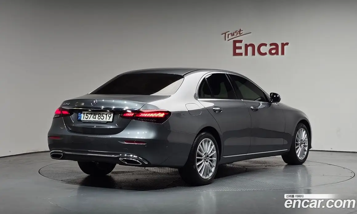 Mercedes-Benz E-Class 2021 2.0 автомат (гидро), фото 1 Mercedes-Benz E-Class 2021 2.0 автомат (гидро), фото 1