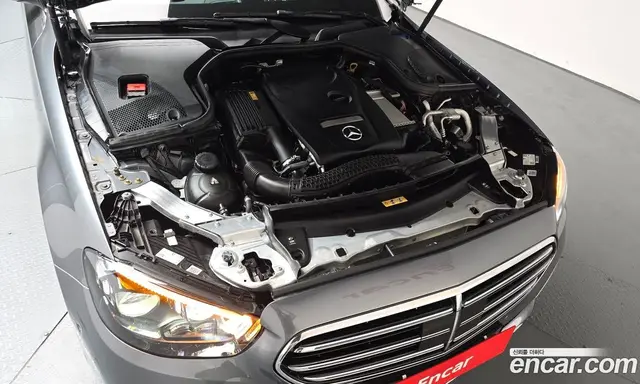 Mercedes-Benz E-Class 2021 2.0 автомат (гидро), миниатюра 5 Mercedes-Benz E-Class 2021 2.0 автомат (гидро), миниатюра 5