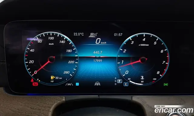 Mercedes-Benz E-Class 2021 2.0 автомат (гидро), миниатюра 10 Mercedes-Benz E-Class 2021 2.0 автомат (гидро), миниатюра 10