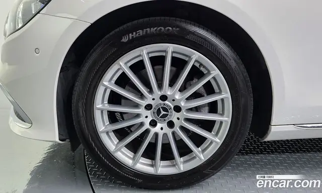 Mercedes-Benz E-Class 2021 2.0 автомат (гидро), миниатюра 4 Mercedes-Benz E-Class 2021 2.0 автомат (гидро), миниатюра 4