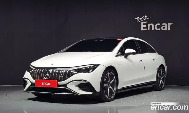 Mercedes-Benz EQE, 2023, 32 519 км Mercedes-Benz EQE, 2023, 32 519 км