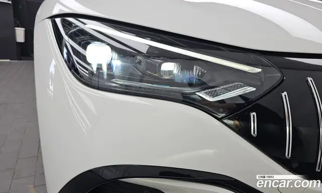 Mercedes-Benz EQE 2023 0.3 автомат (гидро), миниатюра 8 Mercedes-Benz EQE 2023 0.3 автомат (гидро), миниатюра 8