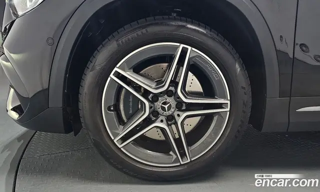 Mercedes-Benz GLA-Class 2020 2.0 автомат (гидро), миниатюра 4 Mercedes-Benz GLA-Class 2020 2.0 автомат (гидро), миниатюра 4
