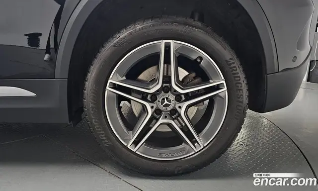 Mercedes-Benz GLA-Class 2020 2.0 автомат (гидро), миниатюра 6 Mercedes-Benz GLA-Class 2020 2.0 автомат (гидро), миниатюра 6