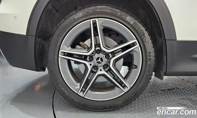 Mercedes-Benz GLB-Class 2022 2.0 автомат (гидро), миниатюра 4 Mercedes-Benz GLB-Class 2022 2.0 автомат (гидро), миниатюра 4