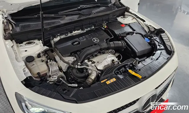 Mercedes-Benz GLB-Class 2022 2.0 автомат (гидро), миниатюра 5 Mercedes-Benz GLB-Class 2022 2.0 автомат (гидро), миниатюра 5