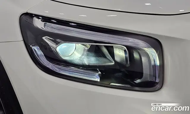 Mercedes-Benz GLB-Class 2022 2.0 автомат (гидро), миниатюра 7 Mercedes-Benz GLB-Class 2022 2.0 автомат (гидро), миниатюра 7