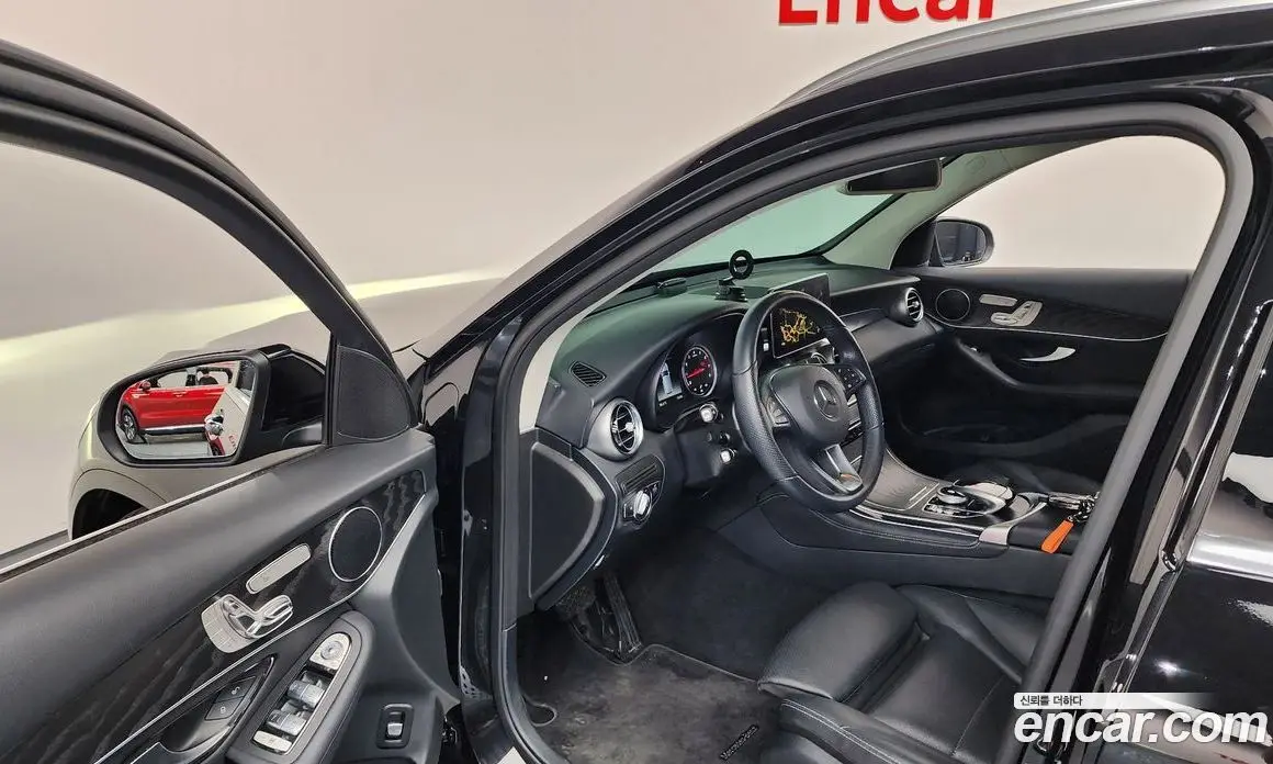 Mercedes-Benz GLC-Class 2019 2.0 автомат (гидро), фото 13 Mercedes-Benz GLC-Class 2019 2.0 автомат (гидро), фото 13