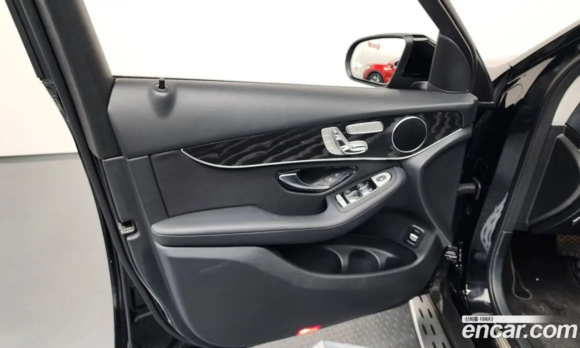 Mercedes-Benz GLC-Class 2019 2.0 автомат (гидро), фото 14 Mercedes-Benz GLC-Class 2019 2.0 автомат (гидро), фото 14