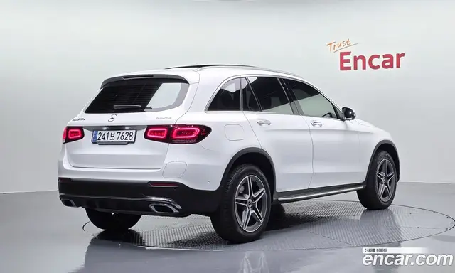 Mercedes-Benz GLC-Class 2022 2.0 автомат (гидро), миниатюра 2