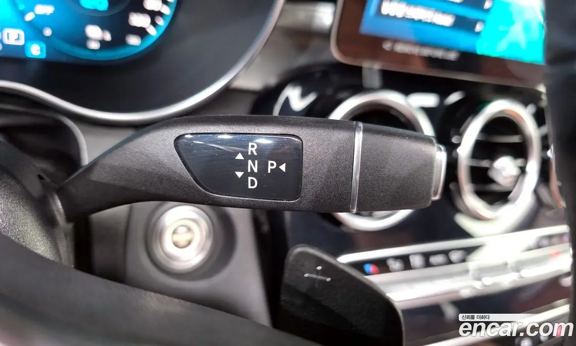 Mercedes-Benz GLC-Class 2022 2.0 автомат (гидро), фото 12