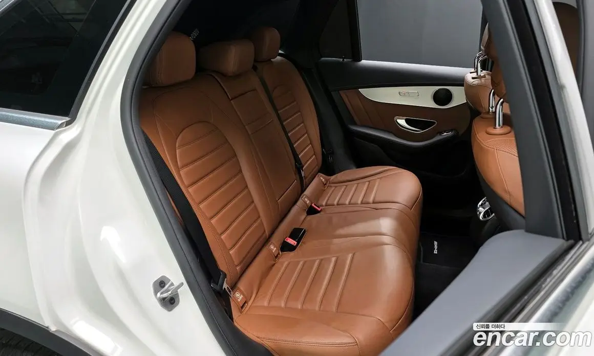 Mercedes-Benz GLC-Class 2022 2.0 автомат (гидро), фото 17