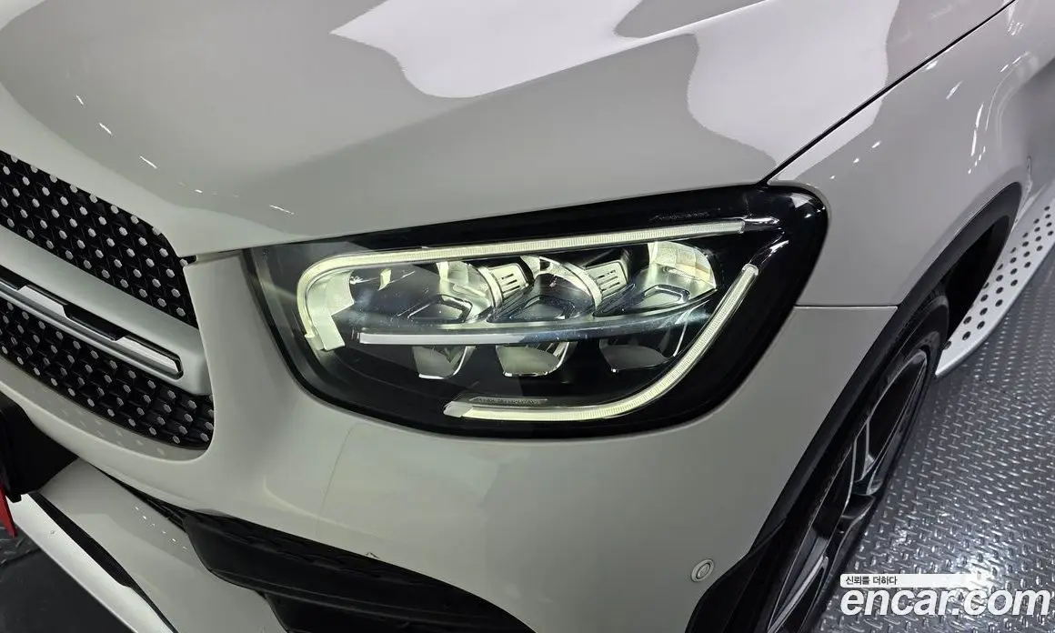 Mercedes-Benz GLC-Class 2022 2.0 автомат (гидро), фото 8