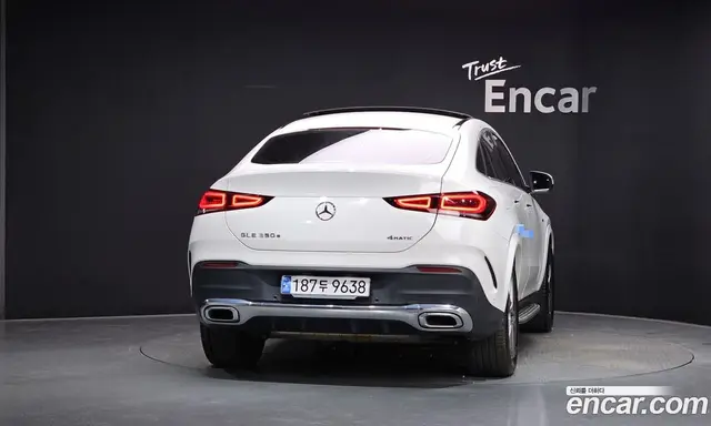 Mercedes-Benz GLE-Class 2021 2.0 автомат (гидро), миниатюра 4 Mercedes-Benz GLE-Class 2021 2.0 автомат (гидро), миниатюра 4