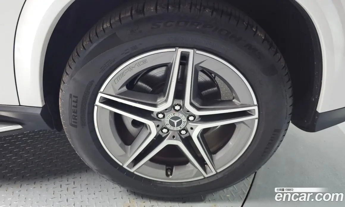 Mercedes-Benz GLE-Class 2021 2.0 автомат (гидро), фото 7 Mercedes-Benz GLE-Class 2021 2.0 автомат (гидро), фото 7