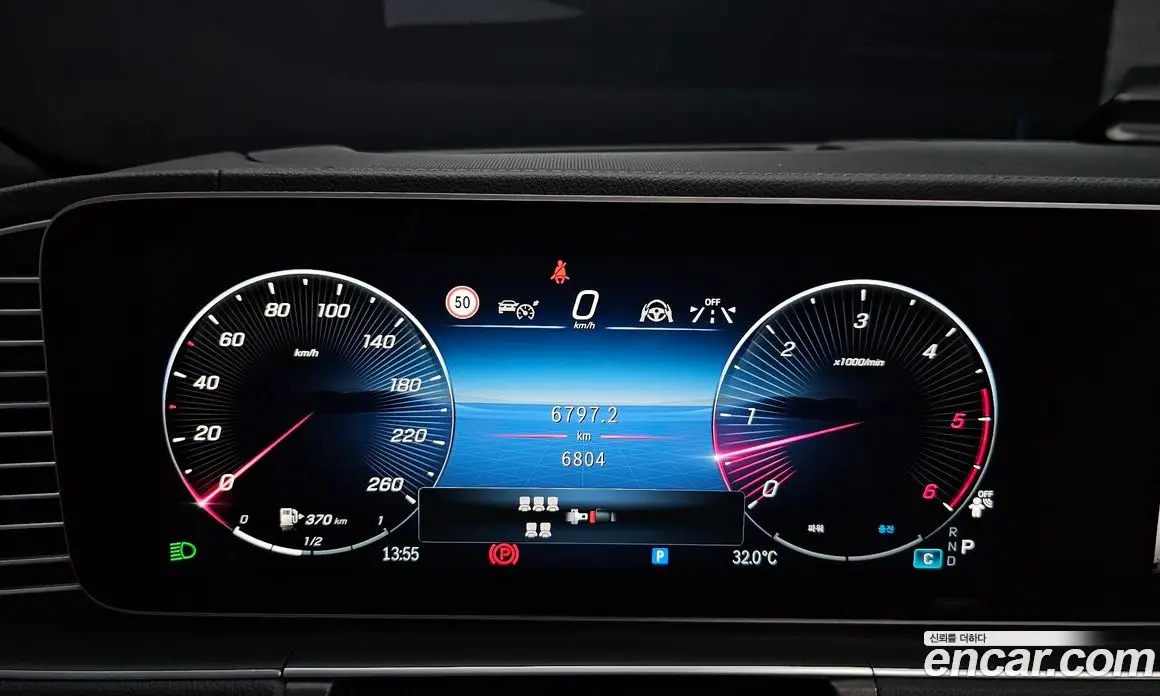 Mercedes-Benz GLS-Class 2025 3.0 автомат (гидро), фото 10