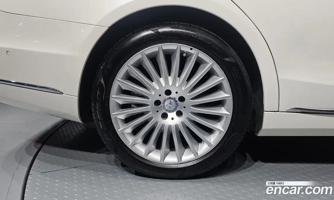 Mercedes-Benz S-Class 2016 3.0 автомат (гидро), фото 4 Mercedes-Benz S-Class 2016 3.0 автомат (гидро), фото 4