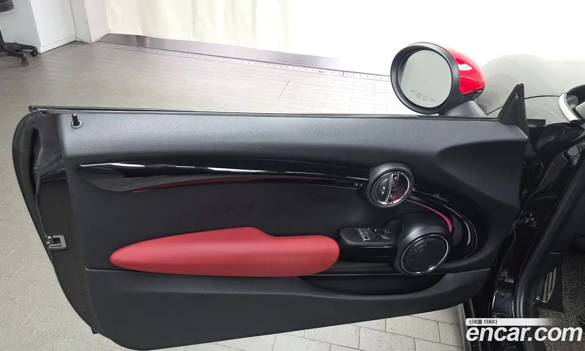 Mini Cooper 2019 2.0 автомат (гидро), фото 14 Mini Cooper 2019 2.0 автомат (гидро), фото 14