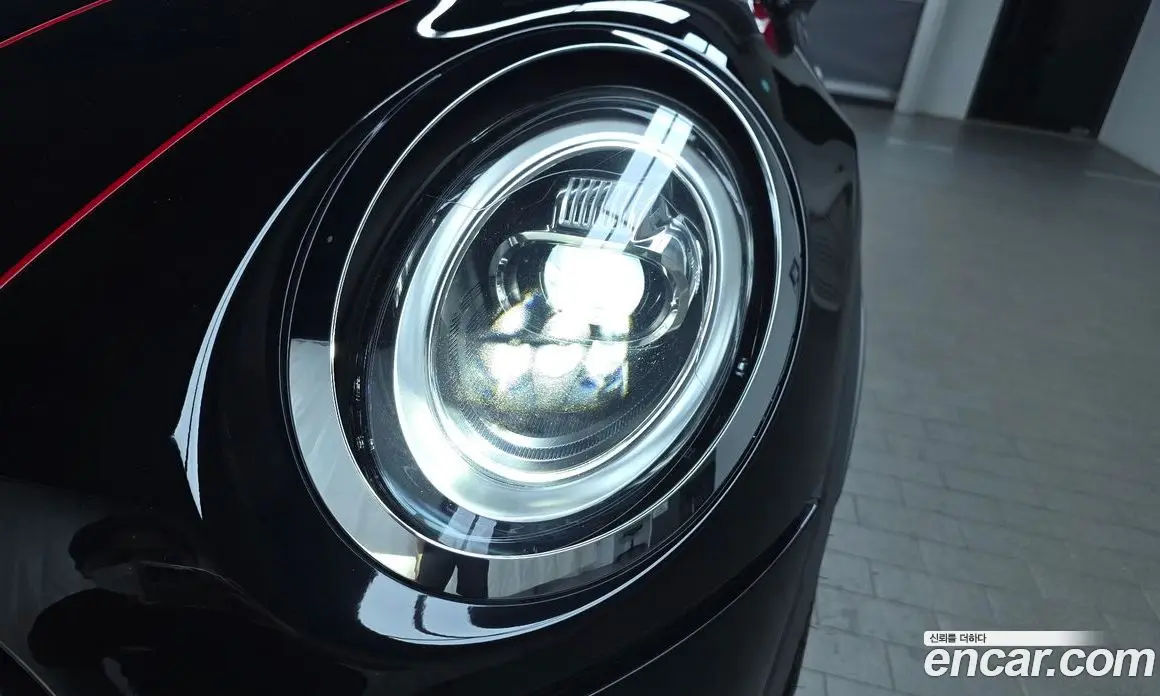 Mini Cooper 2019 2.0 автомат (гидро), фото 8 Mini Cooper 2019 2.0 автомат (гидро), фото 8