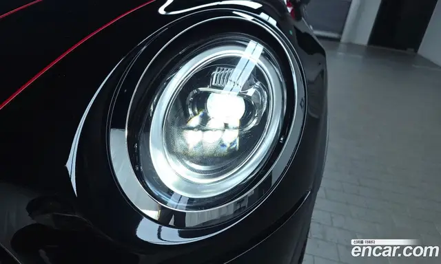Mini Cooper 2019 2.0 автомат (гидро), миниатюра 8 Mini Cooper 2019 2.0 автомат (гидро), миниатюра 8