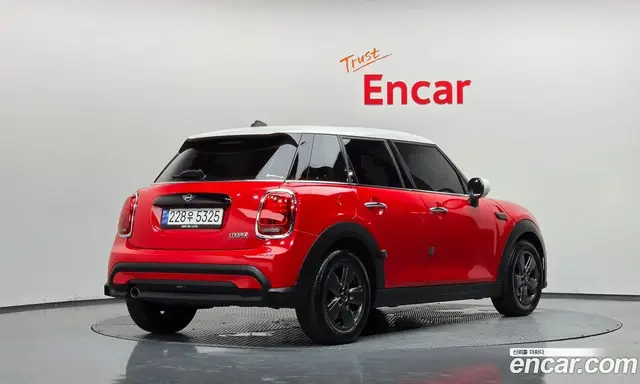Mini Cooper 2022 1.5 автомат (гидро), миниатюра 2