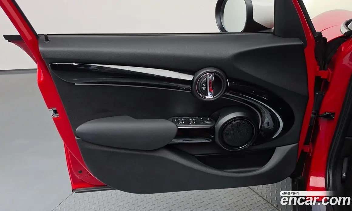 Mini Cooper 2022 1.5 автомат (гидро), фото 14