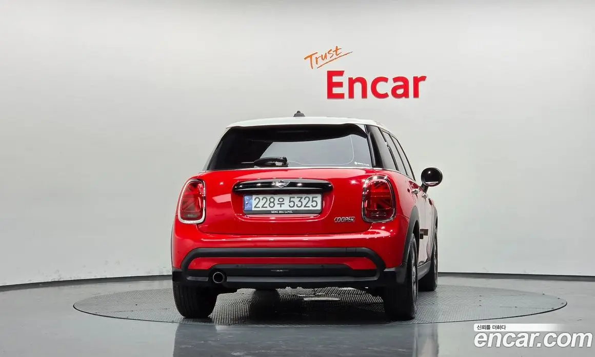 Mini Cooper 2022 1.5 автомат (гидро), фото 4