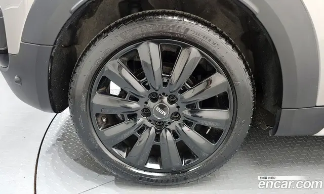 Mini Countryman 2020 2.0 автомат (гидро), миниатюра 5
