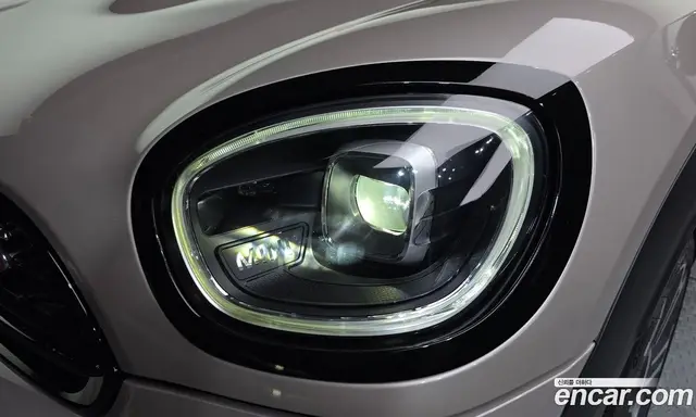Mini Countryman 2023 2.0 автомат (гидро), миниатюра 8 Mini Countryman 2023 2.0 автомат (гидро), миниатюра 8