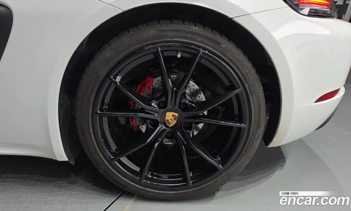 Porsche 718 2016 2.0 автомат (гидро), фото 6
