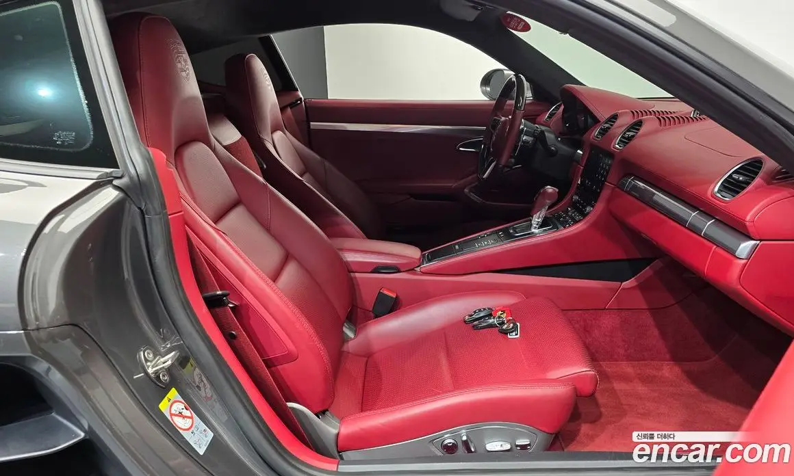 Porsche 718 2021 4.0 автомат (гидро), фото 16 Porsche 718 2021 4.0 автомат (гидро), фото 16