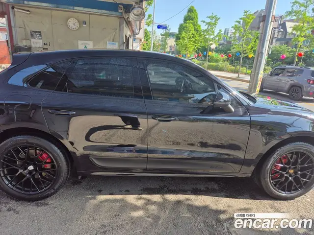 Porsche Macan, 2018, 37 900 км