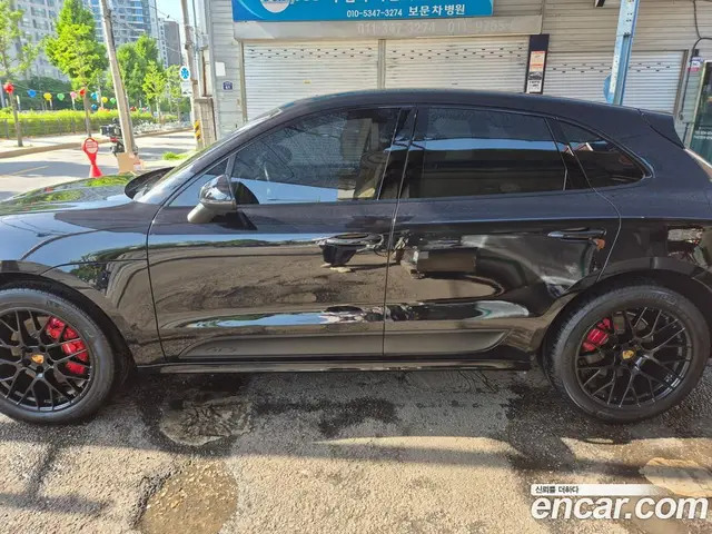 Porsche Macan 2018 3.0 автомат (гидро), миниатюра 2