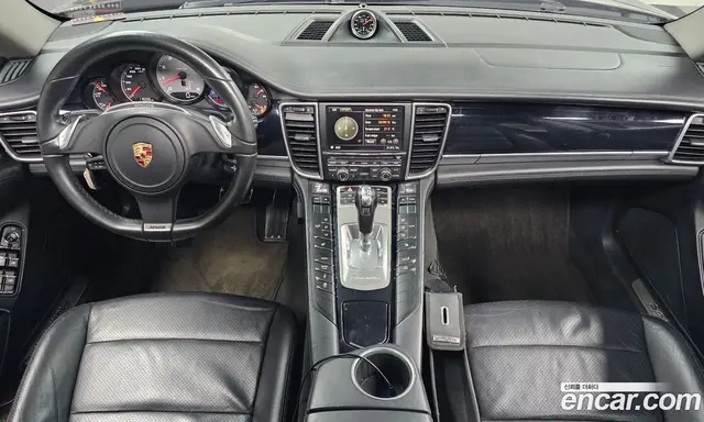 Porsche Panamera 2010 4.8 автомат (гидро), миниатюра 9