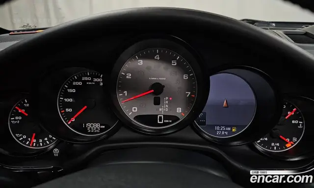 Porsche Panamera 2010 4.8 автомат (гидро), миниатюра 10