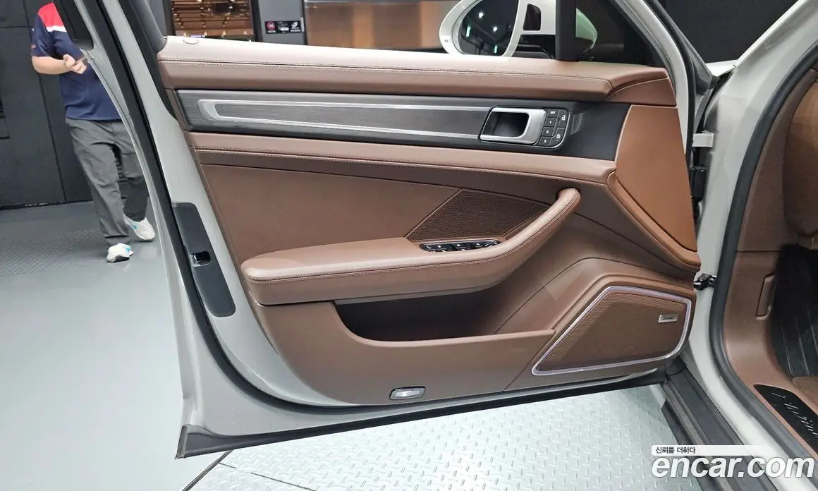 Porsche Panamera 2023 2.9 автомат (гидро), фото 14