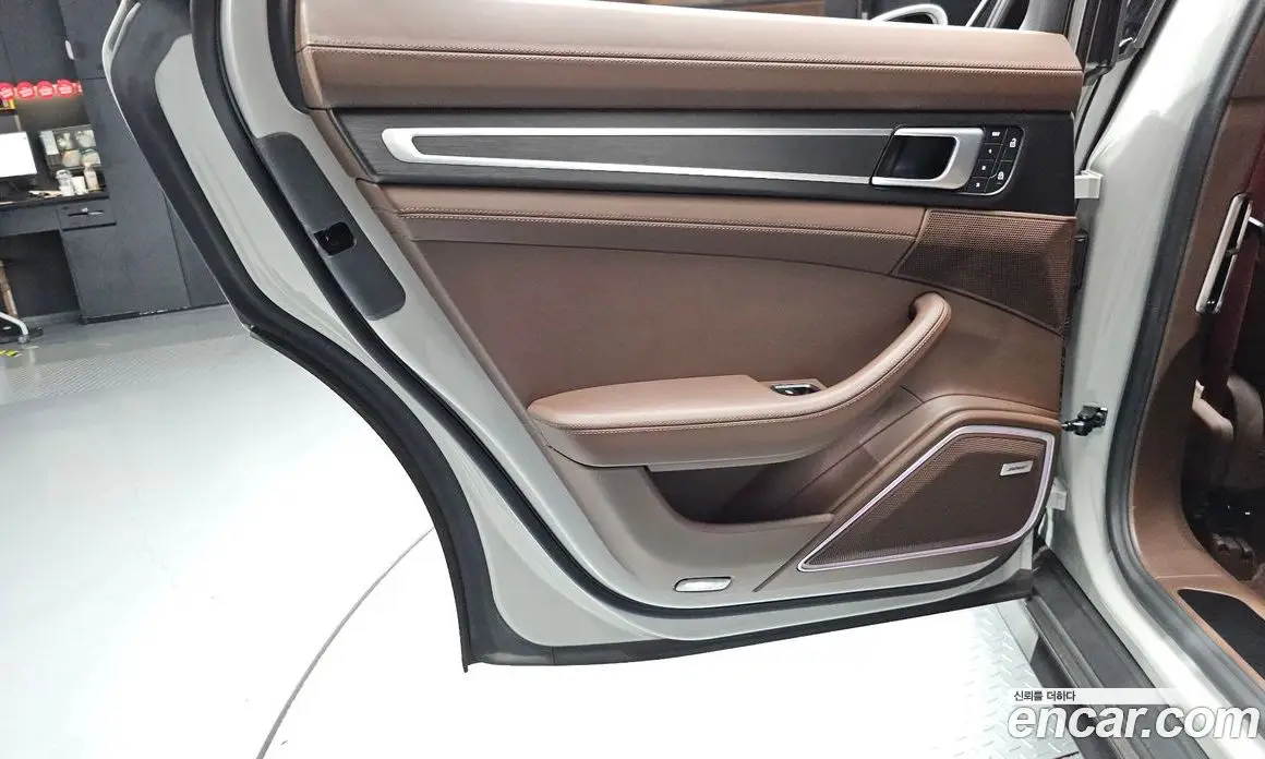Porsche Panamera 2023 2.9 автомат (гидро), фото 15