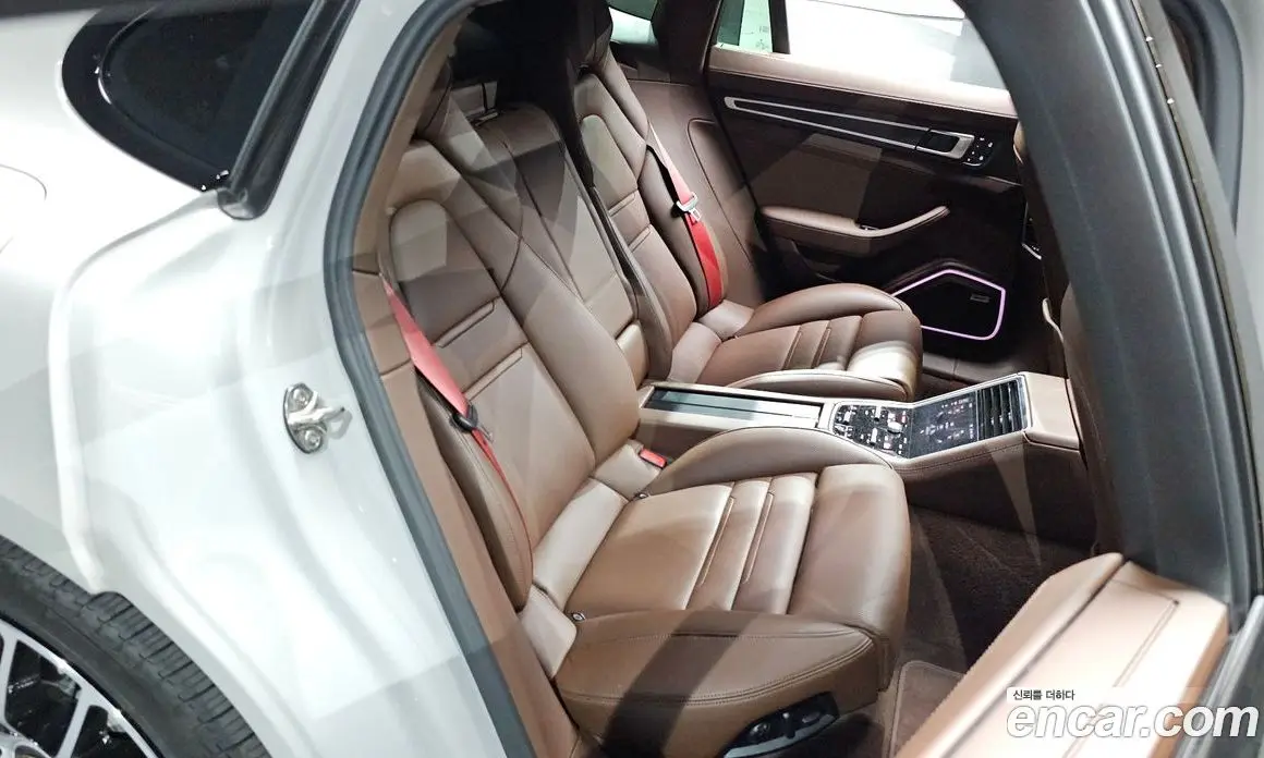Porsche Panamera 2023 2.9 автомат (гидро), фото 17
