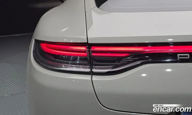 Porsche Panamera 2023 2.9 автомат (гидро), миниатюра 9
