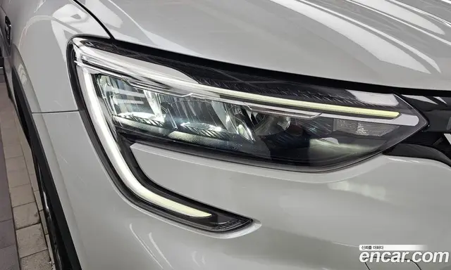 Renault (Samsung) Arkana 2024 1.6 автомат (гидро), миниатюра 8 Renault (Samsung) Arkana 2024 1.6 автомат (гидро), миниатюра 8