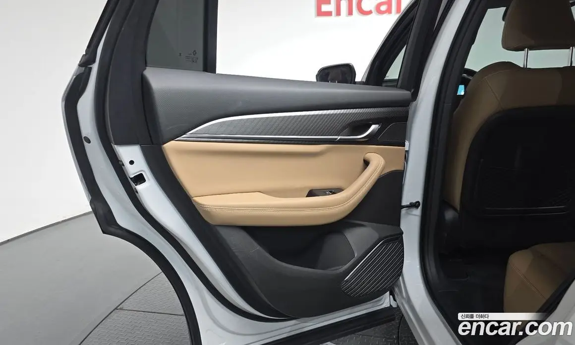 Renault (Samsung) Grand Koleos 2025 1.5 автомат (гидро), фото 14 Renault (Samsung) Grand Koleos 2025 1.5 автомат (гидро), фото 14
