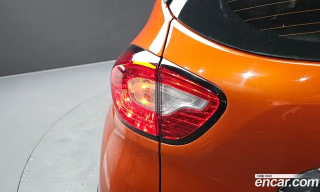 Renault (Samsung) QM3 2014 1.5 автомат (гидро), миниатюра 9 Renault (Samsung) QM3 2014 1.5 автомат (гидро), миниатюра 9