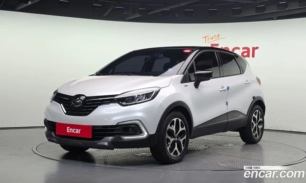 Renault (Samsung) QM3 2017 1.5 автомат (гидро), фото 1 Renault (Samsung) QM3 2017 1.5 автомат (гидро), фото 1